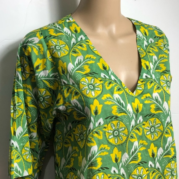 Roller Rabbit Zanna V-Neck Cotton Coordinating   Box Top - Picture 1 of 16